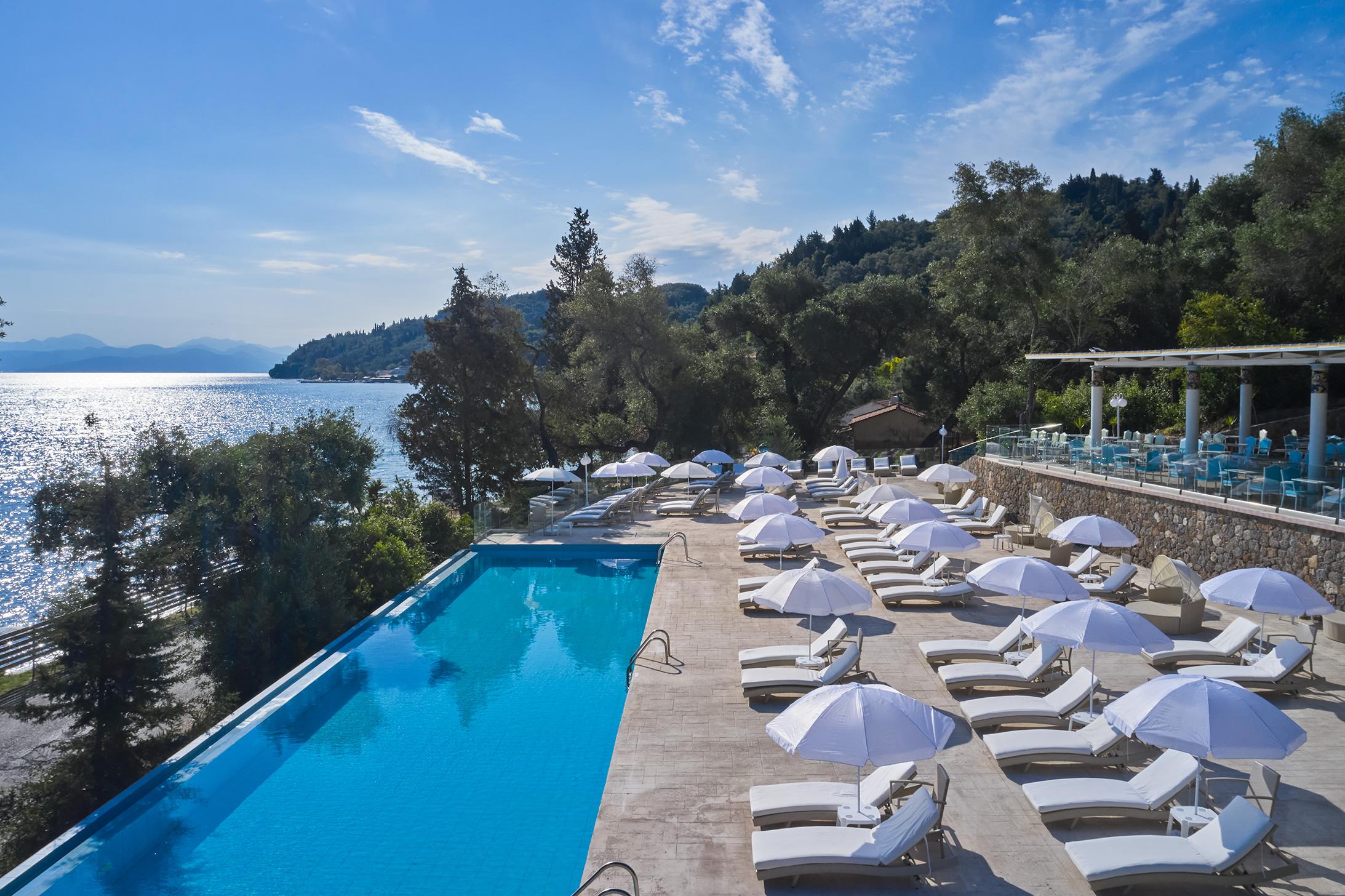 Kairaba Mythos Palace - Adults Only Kouspades ภายนอก รูปภาพ The hotel's pool