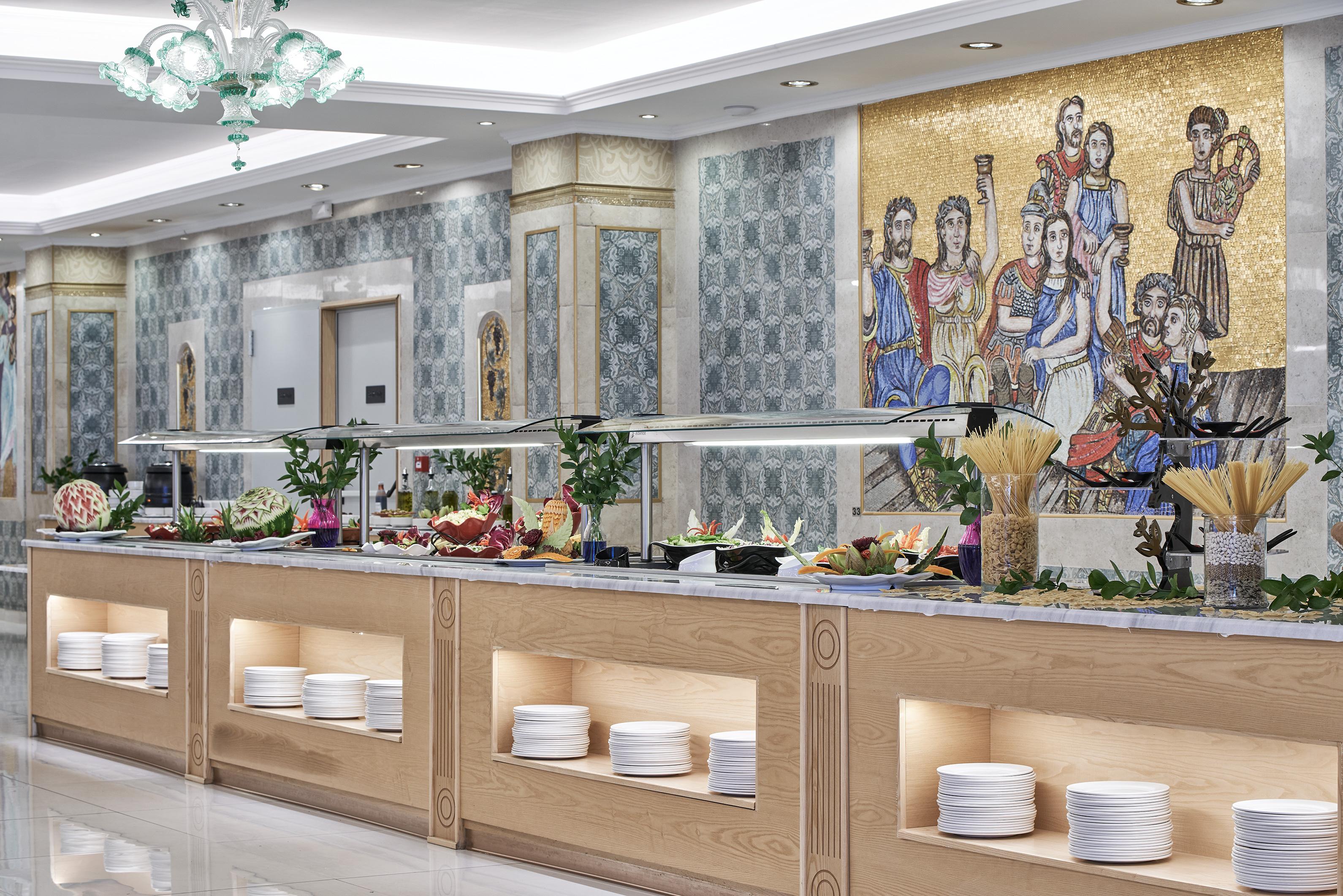 Kairaba Mythos Palace - Adults Only Kouspades ภายนอก รูปภาพ A buffet at a hotel